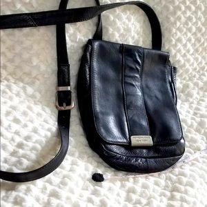 Kenneth Cole Crossbody bag
